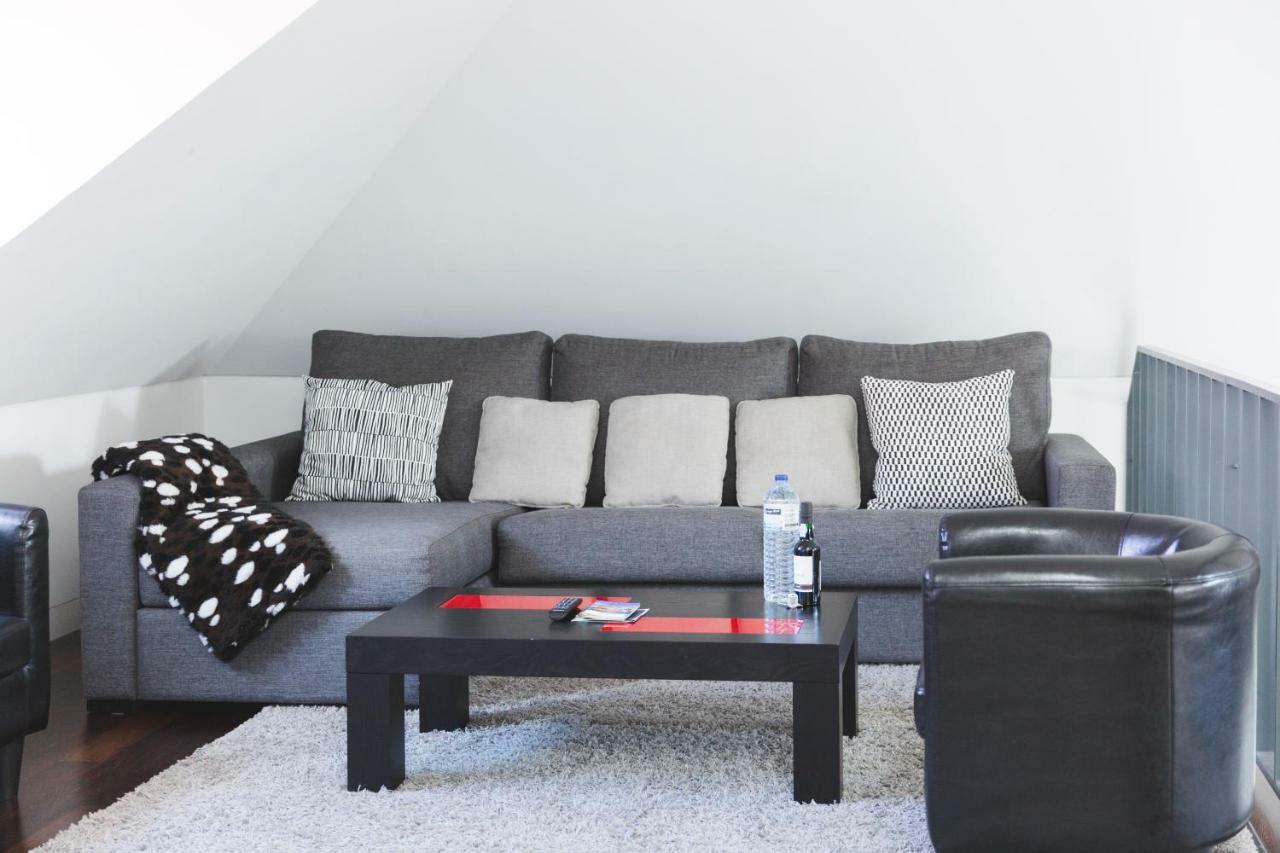 Aposentus - Downtown Porto Modern Penthouse Lägenhet Exteriör bild